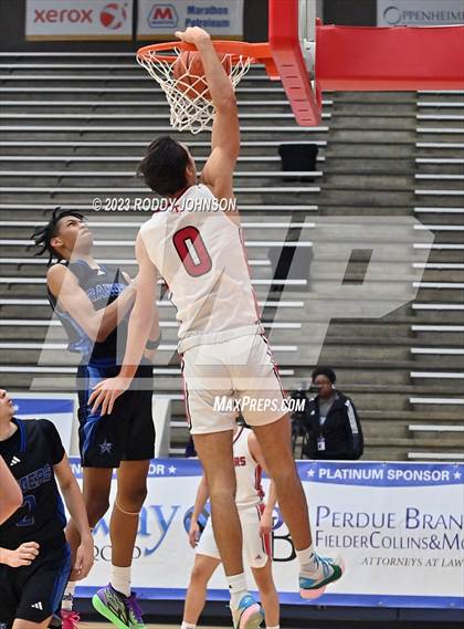Thumbnail 2 in Tomball vs.Sterling McDonald's Texas Invitational) photogallery.