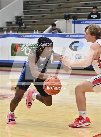 Thumbnail 3 in Tomball vs.Sterling McDonald's Texas Invitational) photogallery.
