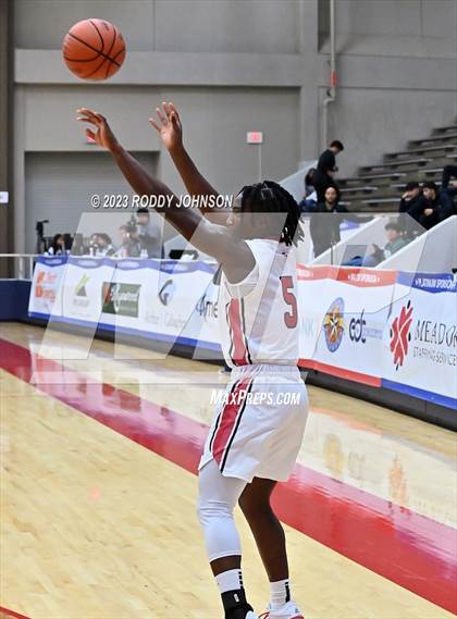Thumbnail 3 in Tomball vs.Sterling McDonald's Texas Invitational) photogallery.