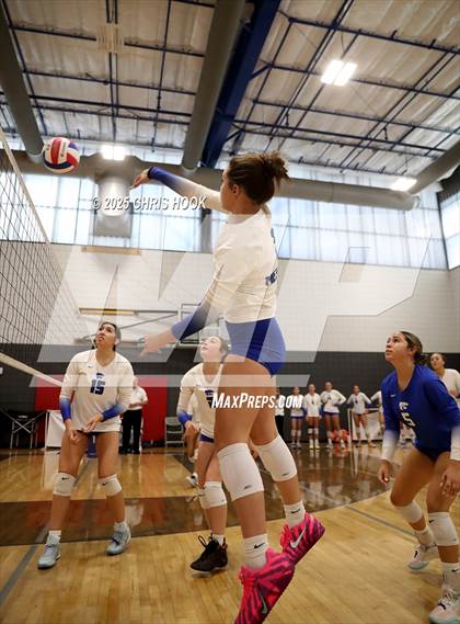 Thumbnail 3 in Mesquite vs. Canyon del Oro (Lancer Invitational) photogallery.