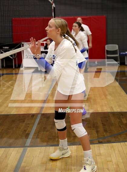 Thumbnail 3 in Mesquite vs. Canyon del Oro (Lancer Invitational) photogallery.