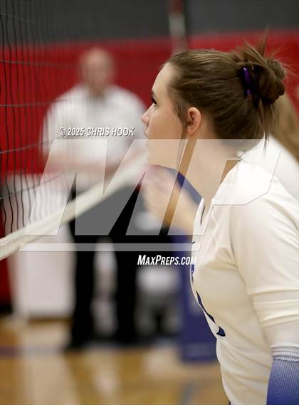 Thumbnail 2 in Mesquite vs. Canyon del Oro (Lancer Invitational) photogallery.