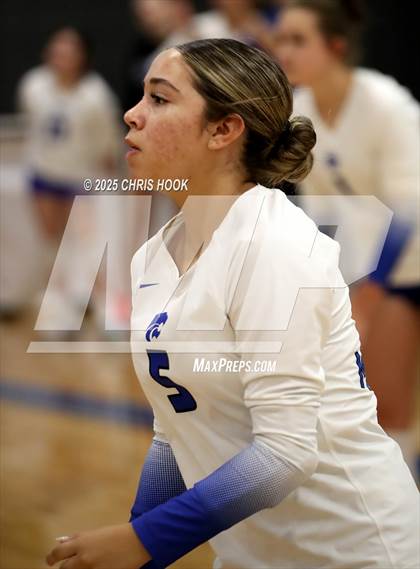 Thumbnail 2 in Mesquite vs. Canyon del Oro (Lancer Invitational) photogallery.