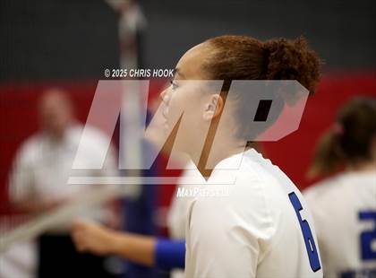 Thumbnail 2 in Mesquite vs. Canyon del Oro (Lancer Invitational) photogallery.