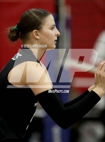 Thumbnail 3 in Mesquite vs. Canyon del Oro (Lancer Invitational) photogallery.