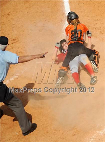 Thumbnail 3 in Dothan vs Alexandria (Bob Jones Softball Tourney) photogallery.