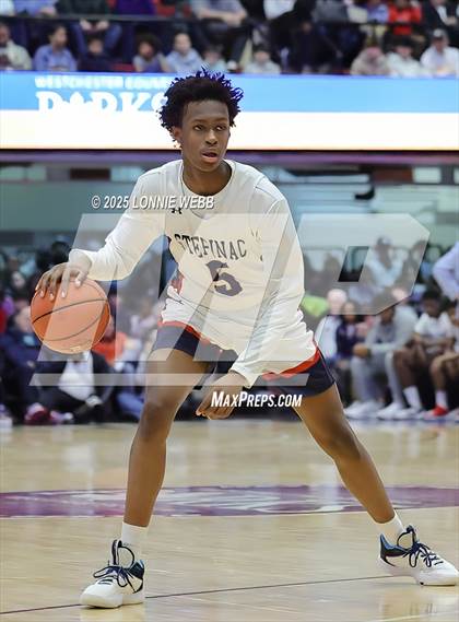 Thumbnail 2 in Archbishop Stepinac vs. Iona Prep (Crusader Classic) photogallery.