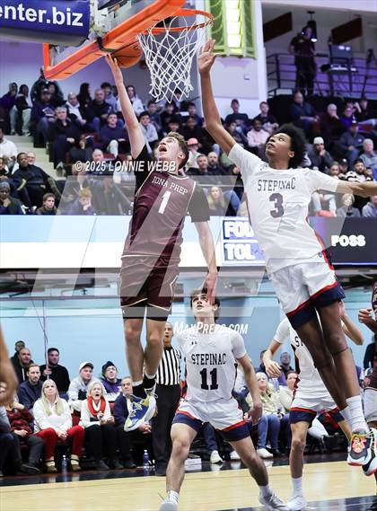 Thumbnail 3 in Archbishop Stepinac vs. Iona Prep (Crusader Classic) photogallery.