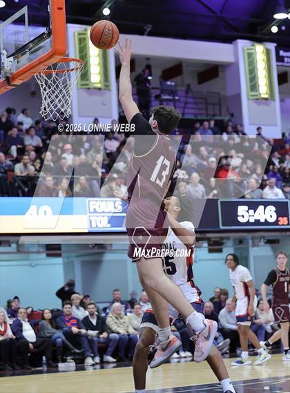 Thumbnail 3 in Archbishop Stepinac vs. Iona Prep (Crusader Classic) photogallery.