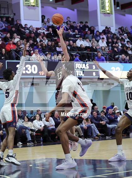 Thumbnail 2 in Archbishop Stepinac vs. Iona Prep (Crusader Classic) photogallery.