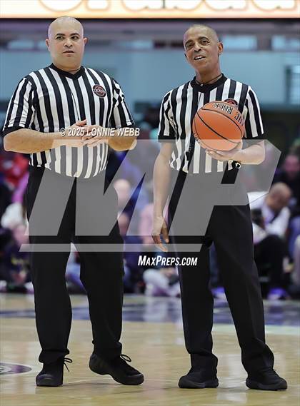 Thumbnail 2 in Archbishop Stepinac vs. Iona Prep (Crusader Classic) photogallery.