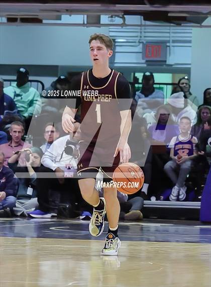 Thumbnail 3 in Archbishop Stepinac vs. Iona Prep (Crusader Classic) photogallery.