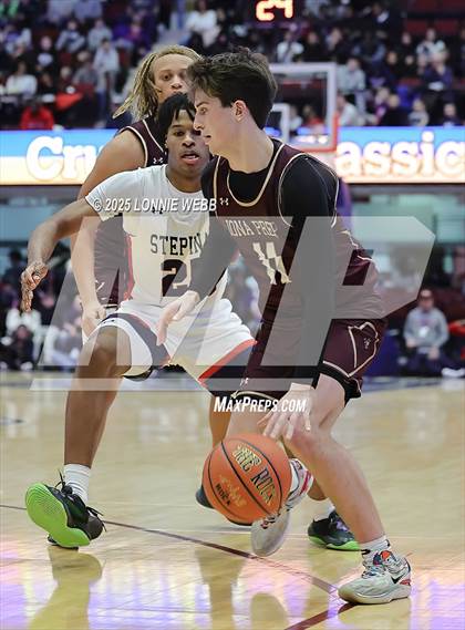 Thumbnail 1 in Archbishop Stepinac vs. Iona Prep (Crusader Classic) photogallery.