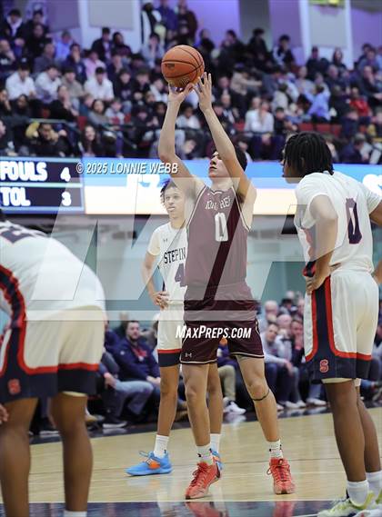 Thumbnail 1 in Archbishop Stepinac vs. Iona Prep (Crusader Classic) photogallery.