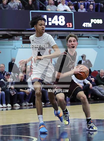 Thumbnail 2 in Archbishop Stepinac vs. Iona Prep (Crusader Classic) photogallery.