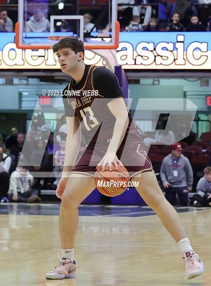 Thumbnail 1 in Archbishop Stepinac vs. Iona Prep (Crusader Classic) photogallery.