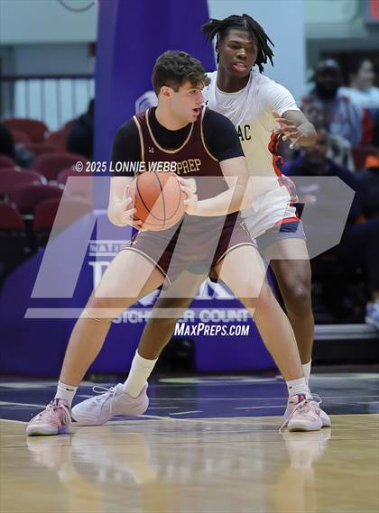 Thumbnail 1 in Archbishop Stepinac vs. Iona Prep (Crusader Classic) photogallery.