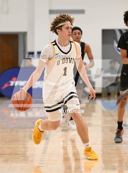 Thumbnail 2 in St. Patrick-St. Vincent vs. Bishop O'Dowd (Crush in the Valley) photogallery.