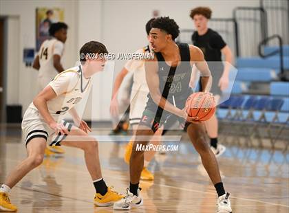 Thumbnail 2 in St. Patrick-St. Vincent vs. Bishop O'Dowd (Crush in the Valley) photogallery.