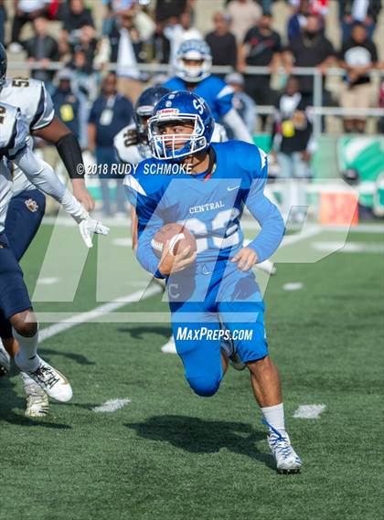 Thumbnail 1 in Central vs. Morse (CIF D3 Finals) photogallery.