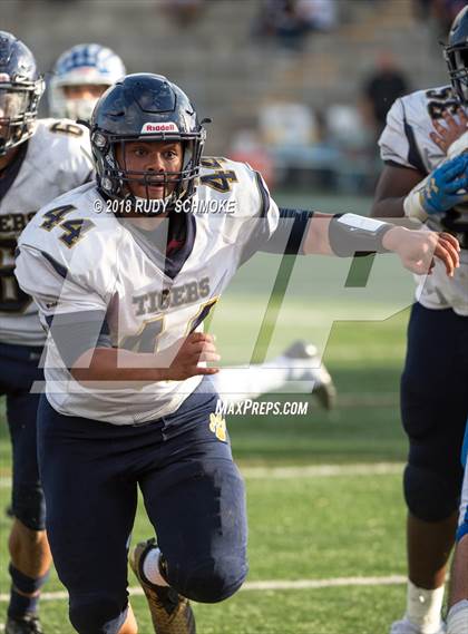 Thumbnail 2 in Central vs. Morse (CIF D3 Finals) photogallery.