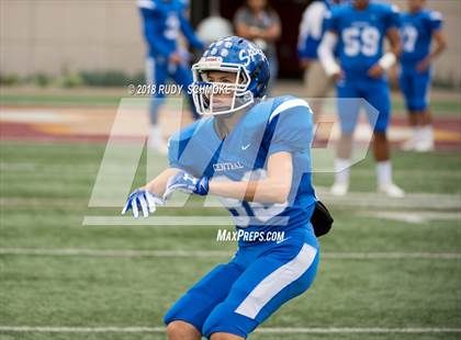 Thumbnail 1 in Central vs. Morse (CIF D3 Finals) photogallery.