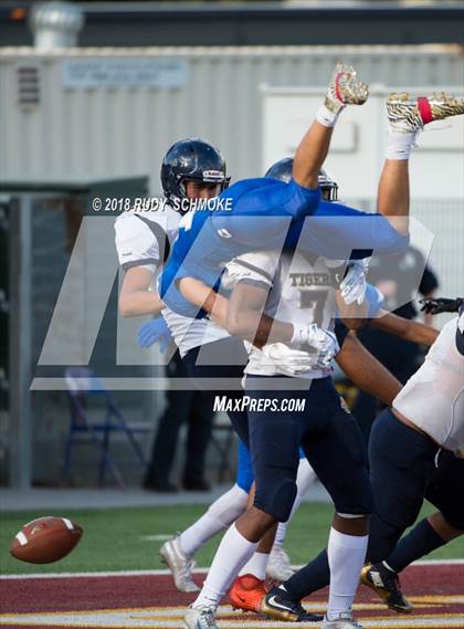 Thumbnail 3 in Central vs. Morse (CIF D3 Finals) photogallery.