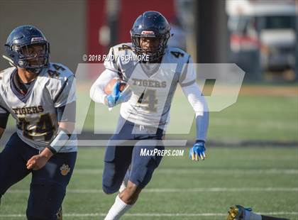 Thumbnail 2 in Central vs. Morse (CIF D3 Finals) photogallery.