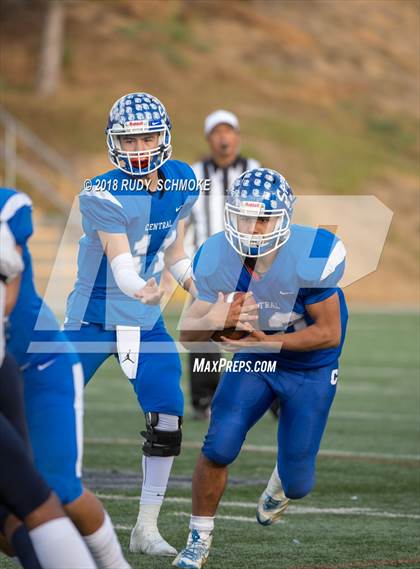 Thumbnail 3 in Central vs. Morse (CIF D3 Finals) photogallery.