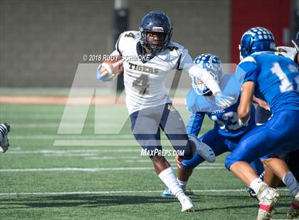Thumbnail 2 in Central vs. Morse (CIF D3 Finals) photogallery.