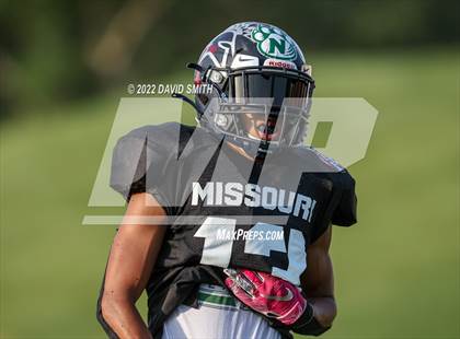 Thumbnail 2 in Kansas vs Missouri All-Star Game photogallery.