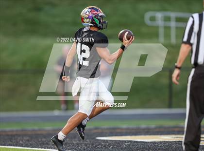 Thumbnail 1 in Kansas vs Missouri All-Star Game photogallery.