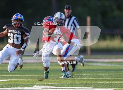 Thumbnail 3 in Kansas vs Missouri All-Star Game photogallery.