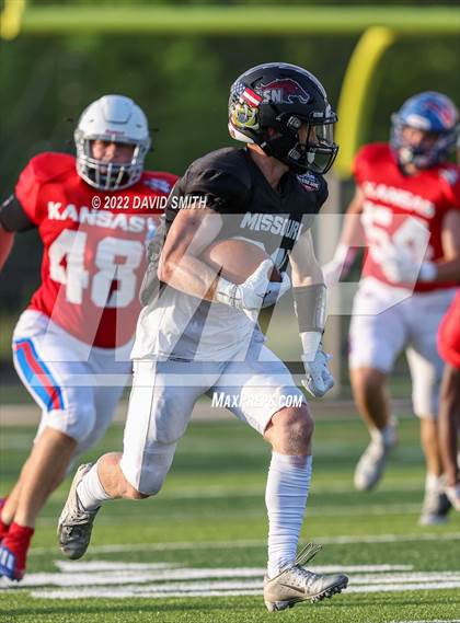 Thumbnail 3 in Kansas vs Missouri All-Star Game photogallery.