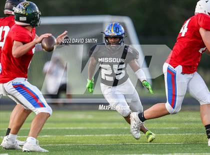 Thumbnail 2 in Kansas vs Missouri All-Star Game photogallery.