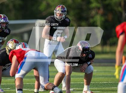 Thumbnail 3 in Kansas vs Missouri All-Star Game photogallery.