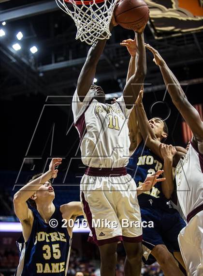 Thumbnail 3 in Sacred Heart vs. Notre Dame Catholic (CIAC Class M Final) photogallery.