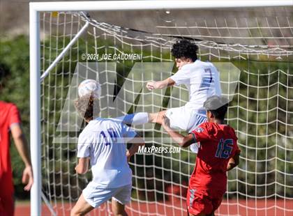 Thumbnail 2 in Lee [Robert E.] vs Boerne (Alamo Heights Tournament) photogallery.