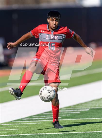 Thumbnail 3 in Lee [Robert E.] vs Boerne (Alamo Heights Tournament) photogallery.