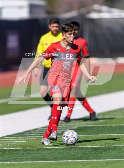 Thumbnail 2 in Lee [Robert E.] vs Boerne (Alamo Heights Tournament) photogallery.