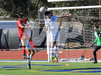 Thumbnail 2 in Lee [Robert E.] vs Boerne (Alamo Heights Tournament) photogallery.