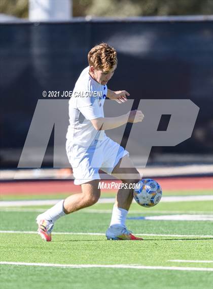 Thumbnail 3 in Lee [Robert E.] vs Boerne (Alamo Heights Tournament) photogallery.