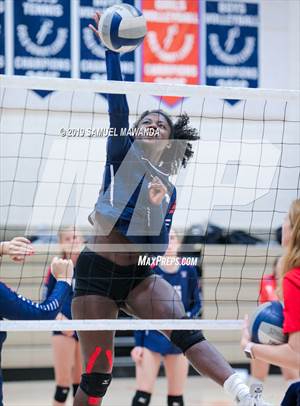 Viewpoint vs La Reina (Viewpoint Invitational)