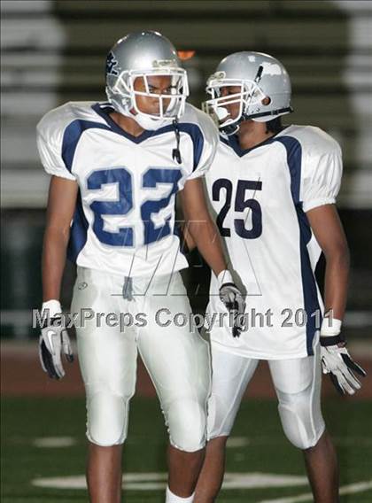 Thumbnail 2 in Douglass vs. Centennial  photogallery.