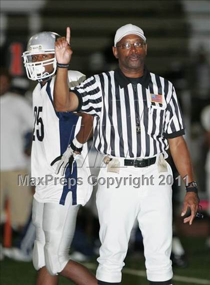 Thumbnail 1 in Douglass vs. Centennial  photogallery.