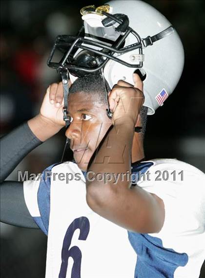 Thumbnail 2 in Douglass vs. Centennial  photogallery.