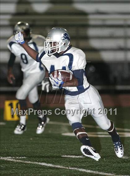 Thumbnail 2 in Douglass vs. Centennial  photogallery.