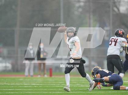 Thumbnail 2 in Bellevue vs. Kennewick (WIAA 3A Final) photogallery.