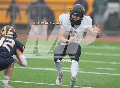 Thumbnail 3 in Bellevue vs. Kennewick (WIAA 3A Final) photogallery.