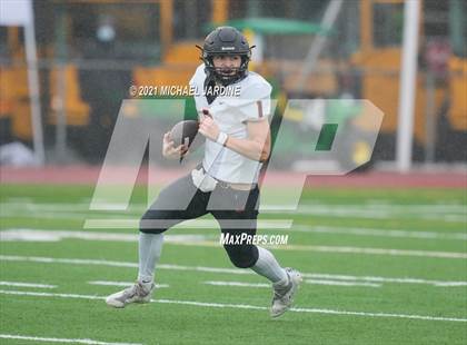 Thumbnail 3 in Bellevue vs. Kennewick (WIAA 3A Final) photogallery.